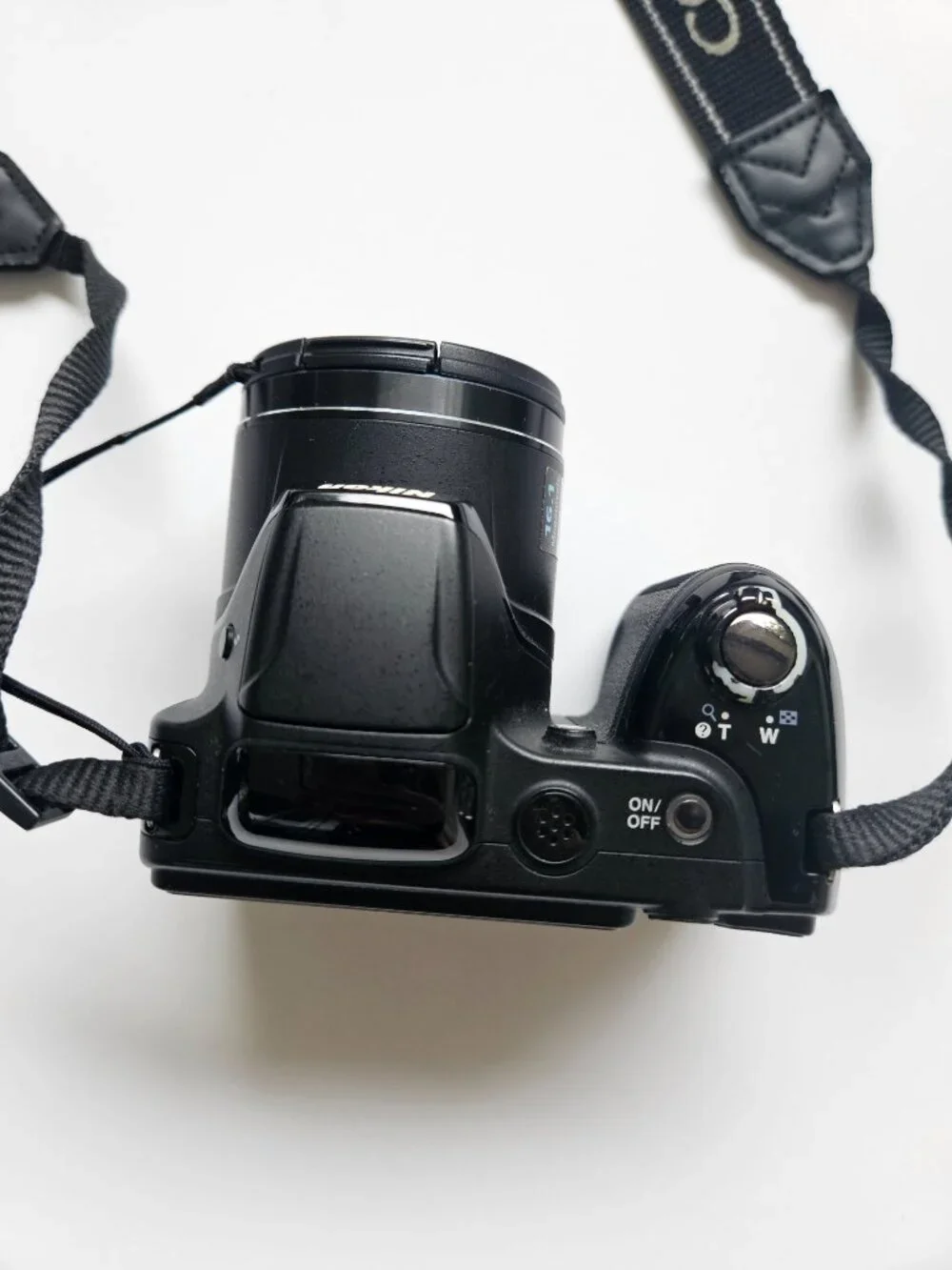 Nikon COOLPIX L320 16.1MP Digital Camera - Black
